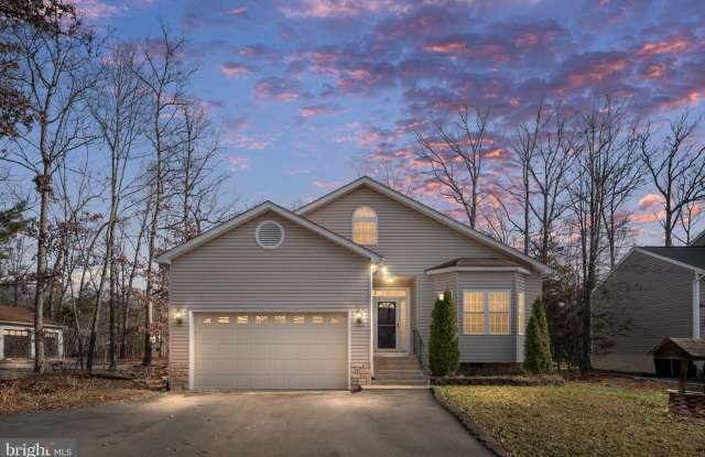 703 YORKTOWN Boulevard photos photos