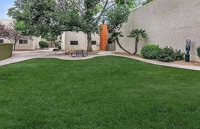 Pantano Villas Gallery 1