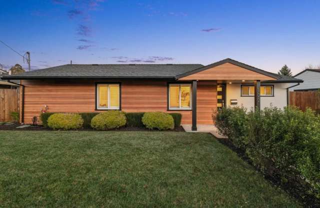 Beautifully remodeled 2BD/2BA single-level home in Tiburon photos photos