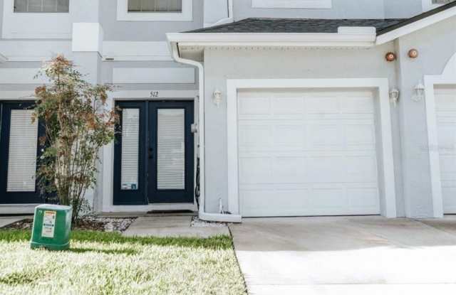 512 MAJESTIC WAY - 512 Majestic Way, Altamonte Springs, FL 32714