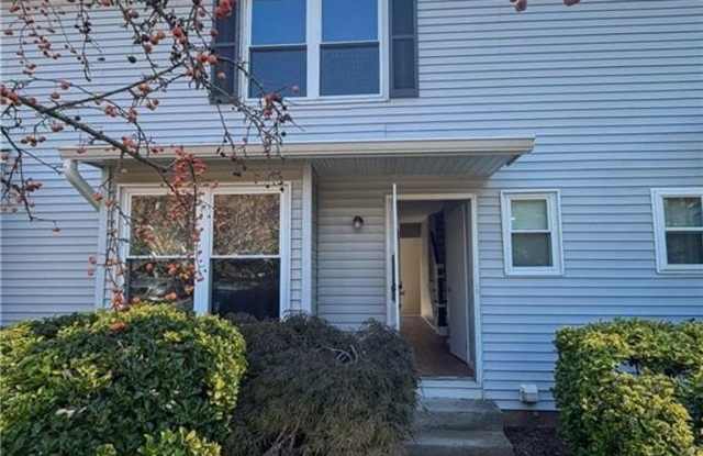 34 Deerfield Lane Gallery 1