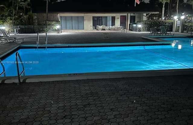 9920 Nw 68 PL - 9920 Northwest 68th Place, Tamarac, FL 33321