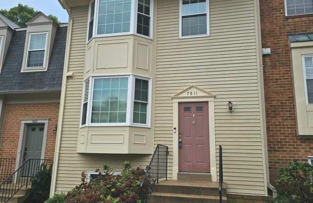 7811 WINTERCRESS LANE - 7811 Wintercress Lane, West Springfield, VA 22152
