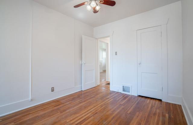2 Bedroom 1 Bath Duplex in Denver - 4336 Batavia Place, Denver, CO 80220