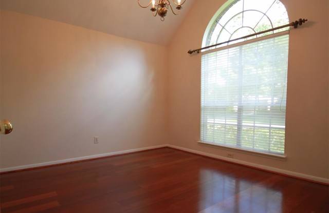 159 N Dreamweaver Circle Gallery 4