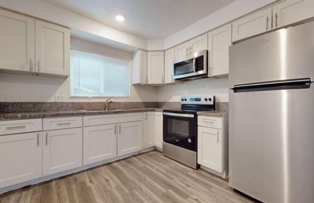 1835 Pine Avenue - 1 - 1835 Pine Avenue, Long Beach, CA 90806