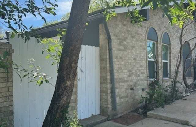 307 Flournoy Drive photos photos