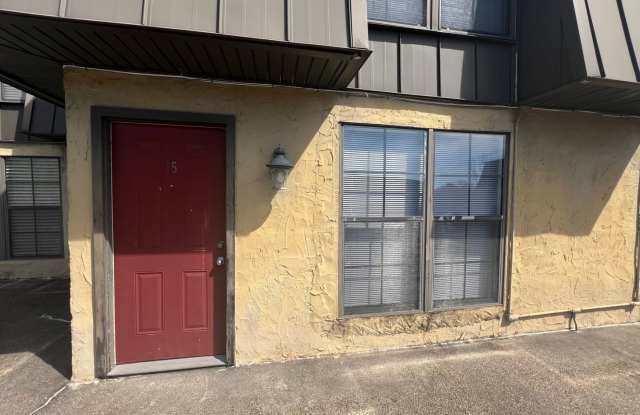 10286 W Winston photos photos 10286 W Winston photos photos