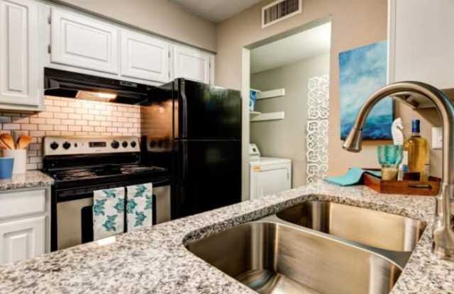 2851 Foster Ln Gallery 2