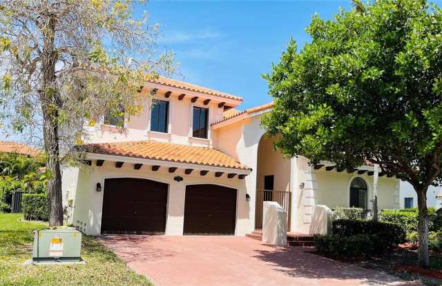 7427 SW 189th St - 7427 Southwest 189th Street, Cutler Bay, FL 33157