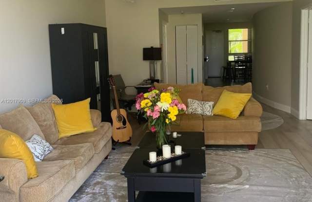 717 Crandon Blvd photos photos