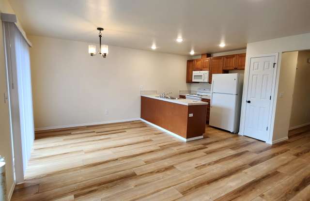 3801 Marvin Road Northeast - B Gallery 3
