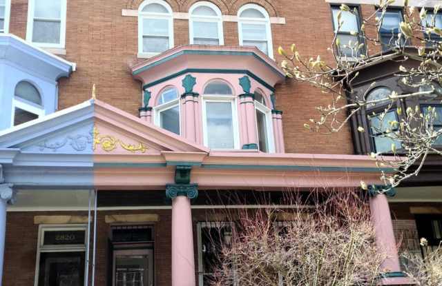 Five Bedroom Townhome with Jacuzzi For Rent! photos photos