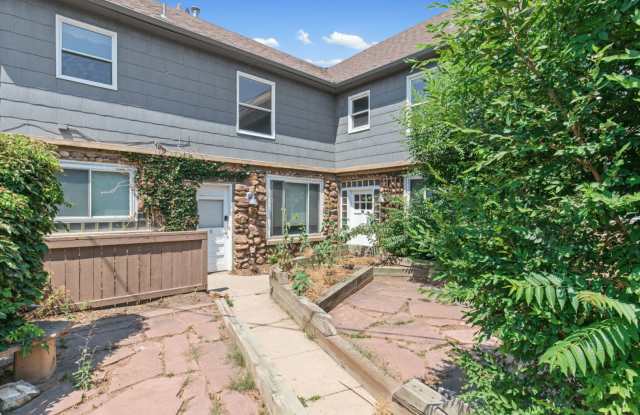 1 Bedroom Near Boulder Creek - Available Now! - 1723 15th Street, Boulder, CO 80302