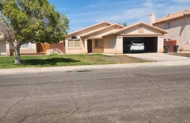 655 Silverwood St photos photos
