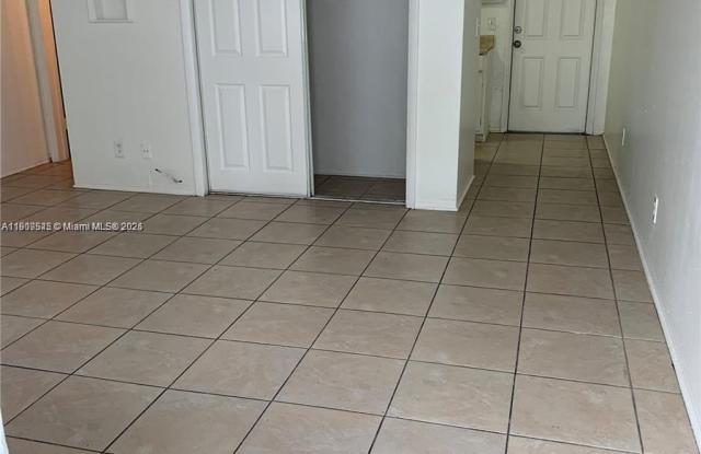 2225 Van Buren St photos photos