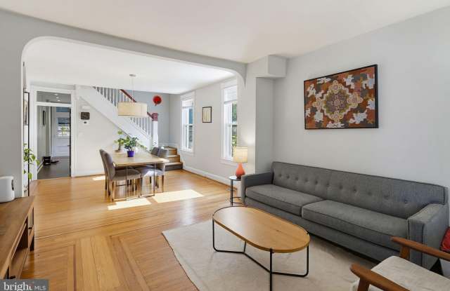 600 W 36TH Street Gallery 3