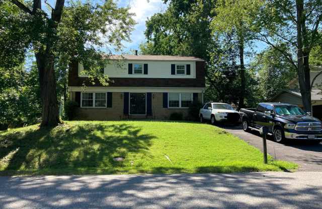 8630 WOODWARD AVENUE - 8630 Woodward Avenue, Mount Vernon, VA 22309