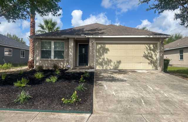 1 STORY 3 BEDROOM WITH AN OFFICE AND 2 BATHROOM. photos photos