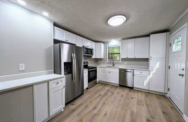 190 Forsythia Court Gallery 1