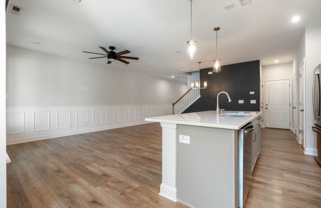 Beautiful Briar Chapel Home with Open Layout & Covered Porch Gallery 4