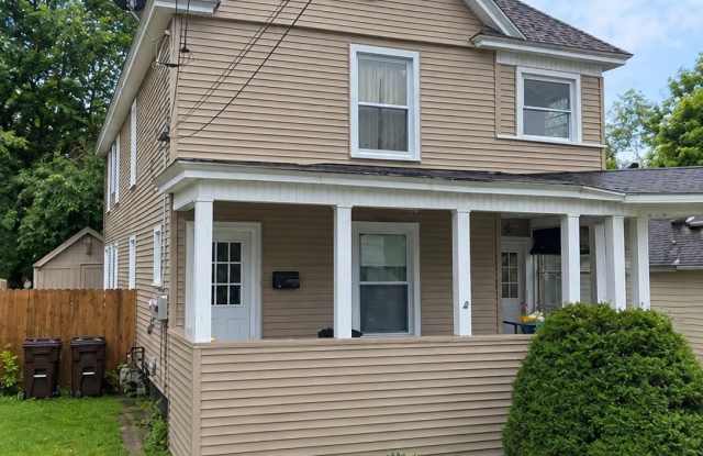 26 Steele Avenue Gallery 1