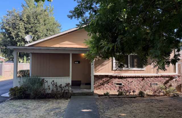 1564 Vermont St - West Sacramento 95691 - 1564 Vermont Avenue, West Sacramento, CA 95691
