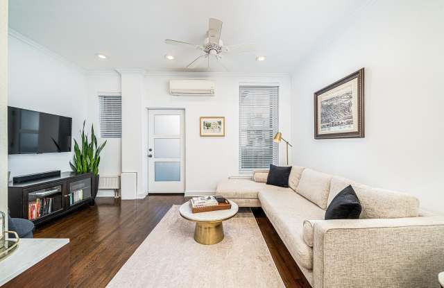 909 WILLOW AVE photos photos