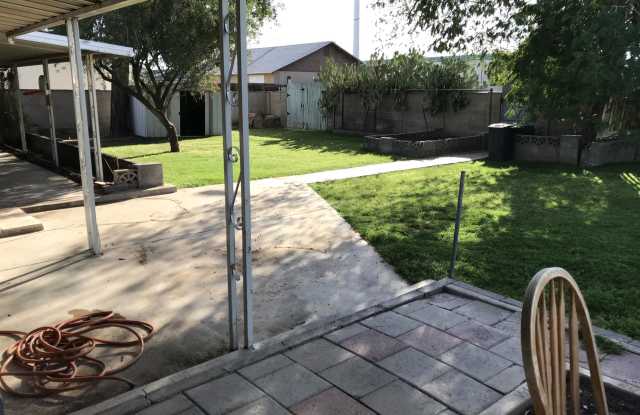 3106 S Dromedary Drive Gallery 2