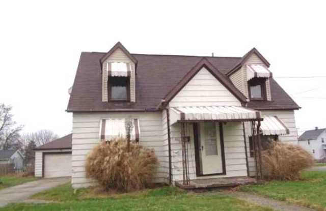 Home For Sale -- NOT FOR RENT - 414 Hoon Avenue, Farrell, PA 16121 Home For Sale -- NOT FOR RENT - 414 Hoon Avenue, Farrell, PA 16121