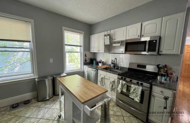 15 Harvard Ter. Gallery 3