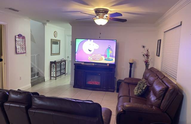 13354 Southwest 60th Lane Gallery 2