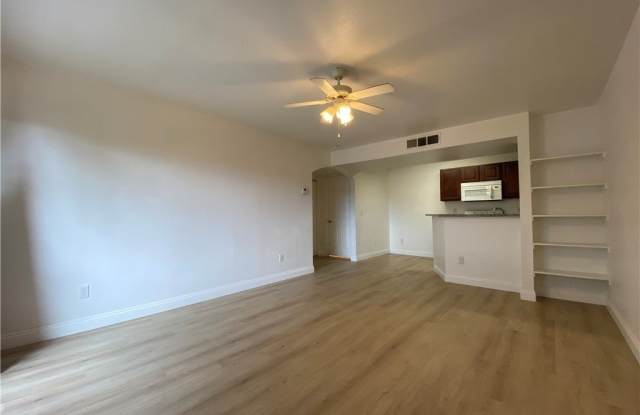 5174 S Jones Boulevard Gallery 3
