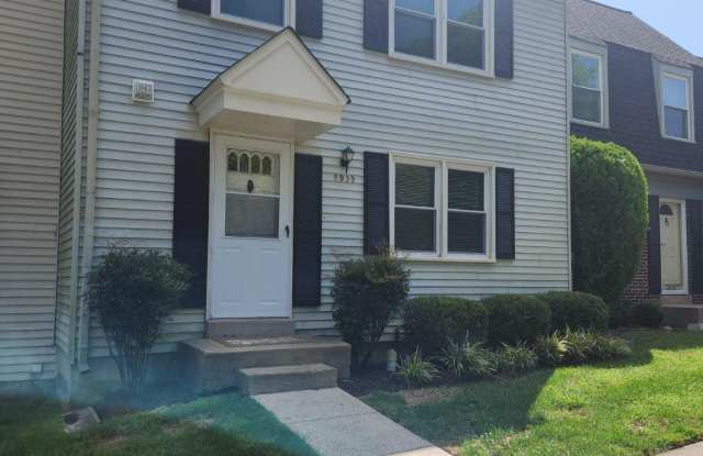 9039 PINEY GROVE Drive Gallery 1