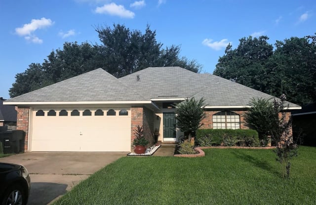 303 Brownlee Circle - 303 Brownlee Circle, Bossier City, LA 71111