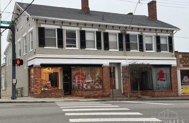 7601 Hamilton Avenue - 7601 Hamilton Avenue, Mount Healthy, OH 45231