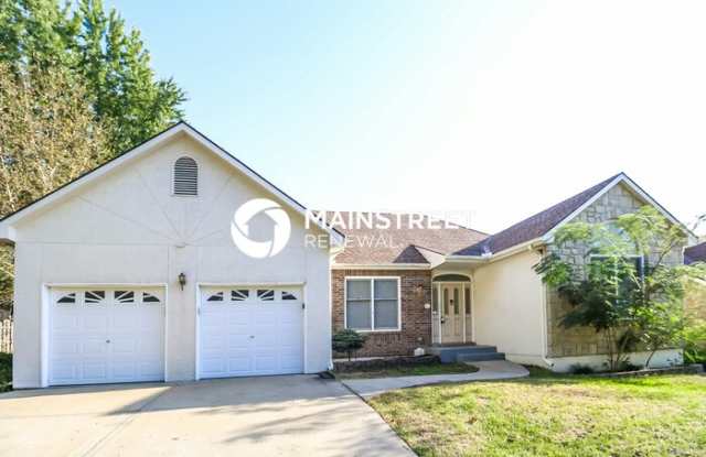 1106 Northwest Woodlynne Drive Gallery 4