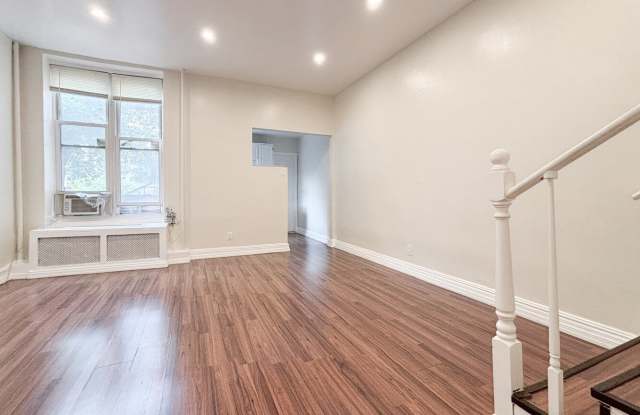 511 West 142nd Street photos photos