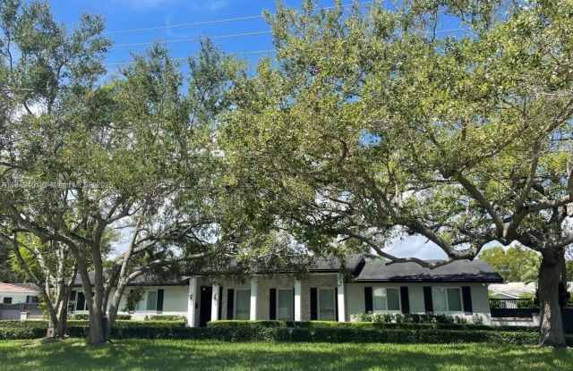16420 SW 80th Ave photos photos