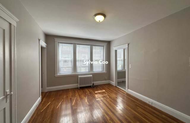 36 Quint Ave. photos photos