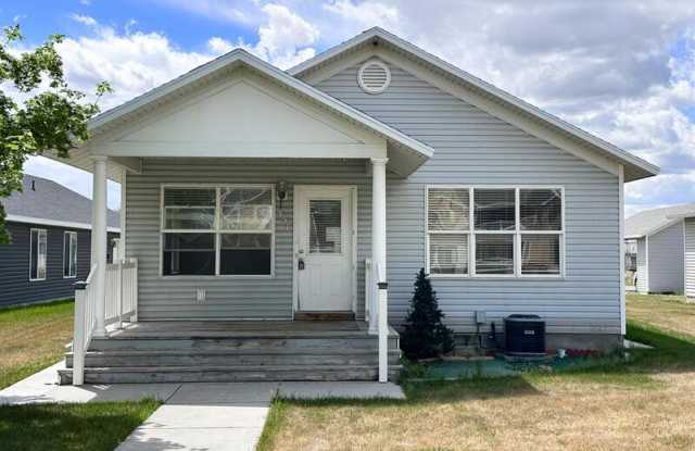 351 N 270 W photos photos