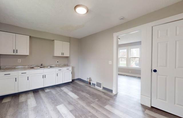 Lorain 2 Bedroom Single Family Home photos photos