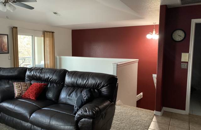 6617 S Forest Way Unit B Gallery 4