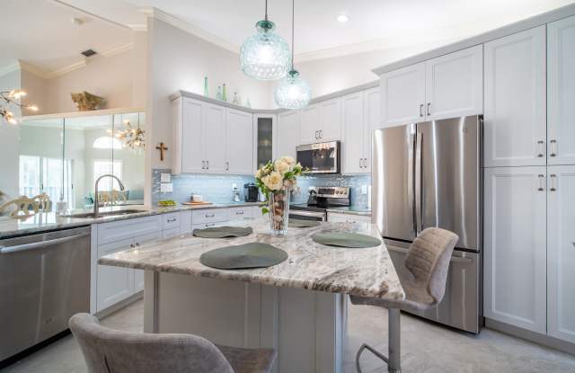 8415 Excalibur Circle - 1unit B 1 Gallery 3