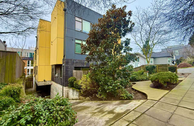 2233 14th Ave W photos photos 2233 14th Ave W photos photos