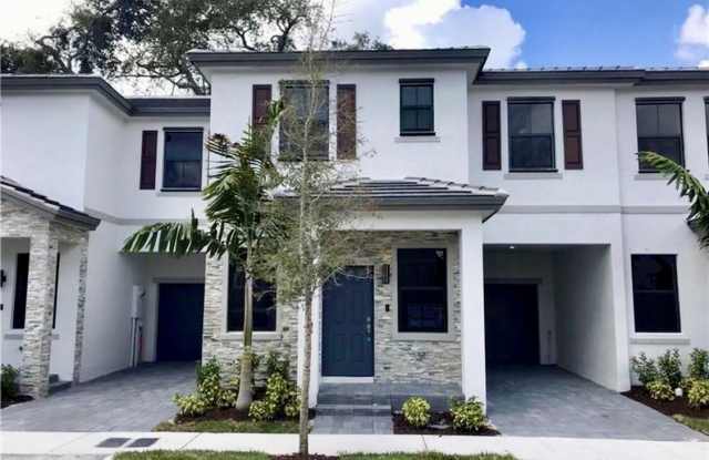 2813 Sw 17th Ave photos photos