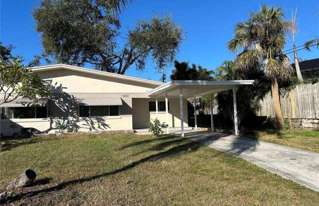 1432 LOTUS PATH photos photos