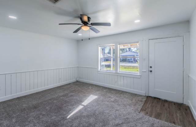 301 East Dumble Street photos photos