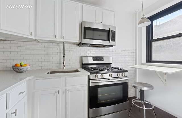 193 Clinton Avenue Gallery 3