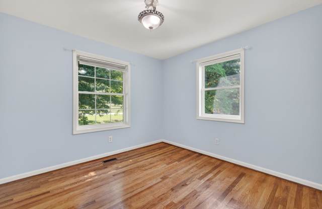23017 Timber Creek Lane Gallery 2